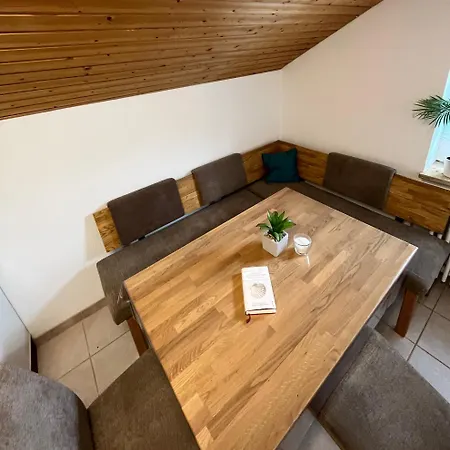 Familienauszeit Indoorpool, Sauna, Optional Vielpass Karte, Netflix, Disney, Inkl Bettwaesche Handtuecher Reinigung , 150 Mbit Internet * 미센 윌햄스