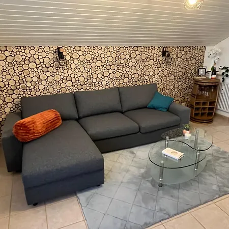 Familienauszeit Indoorpool, Sauna, Optional Vielpass Karte, Netflix, Disney, Inkl Bettwaesche Handtuecher Reinigung , 150 Mbit Internet 아파트